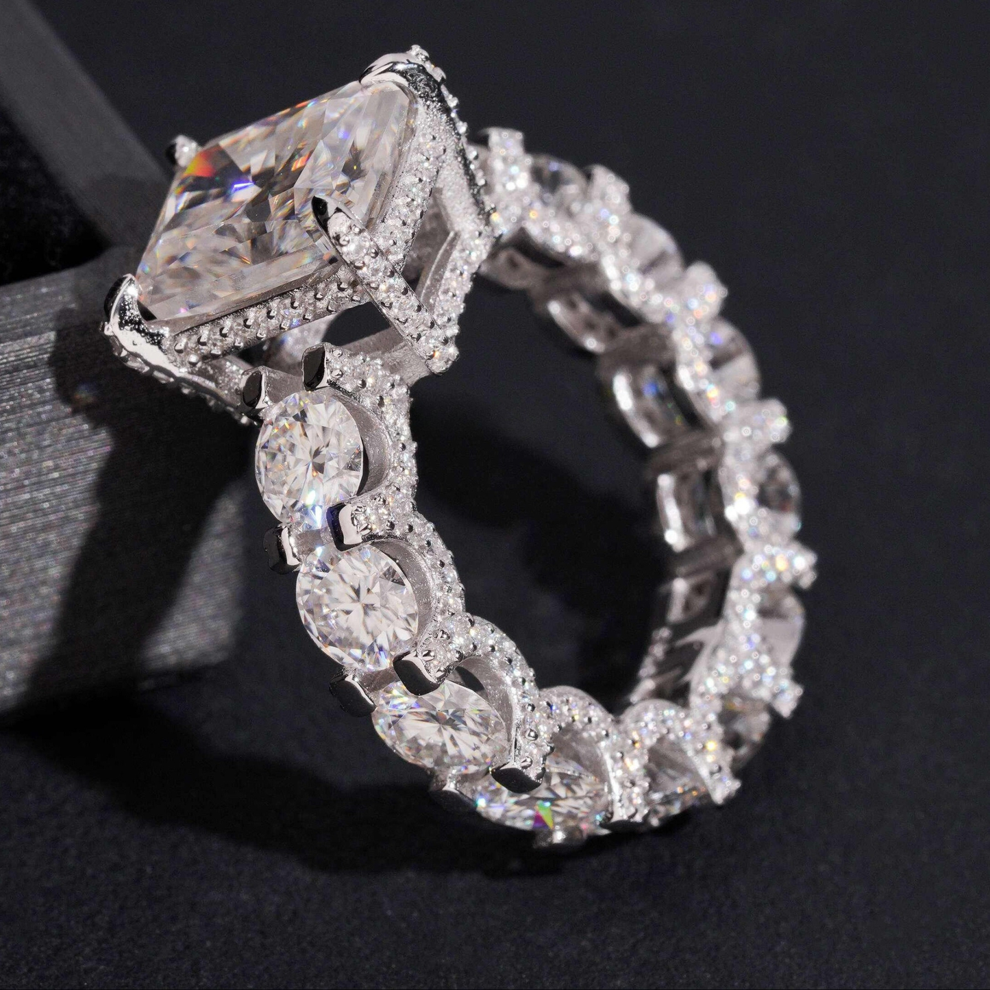 Luxury 5Ct Radiant Silver Ring