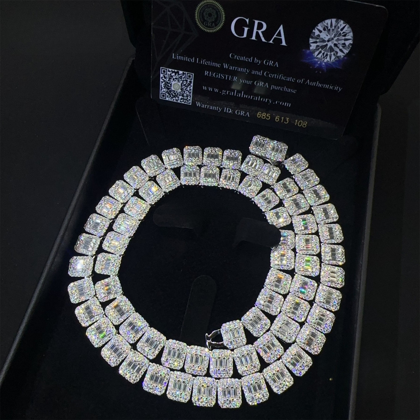 Luxury Diamond-Test Silver Set